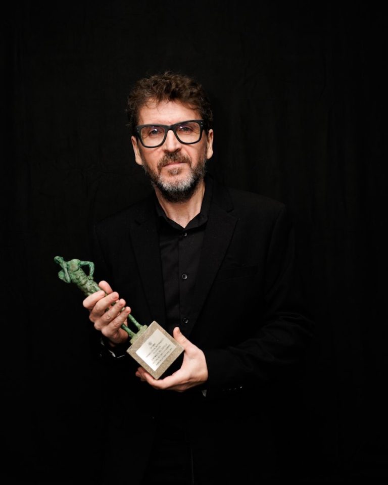 aca885ec-a80f-4777-992f-ef1df542f9cb